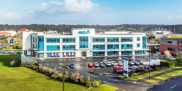 Oysters albany | Oyster Group successfully syndicated this ANZ Business Centre at 9 Corinthian Drive, Albany.