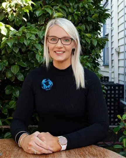 Natalie Robinson