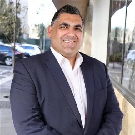 Sam Tsiaousis