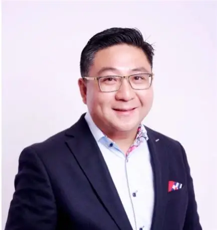 Shiwei Yang