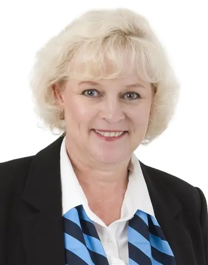 Cathryn van Breda