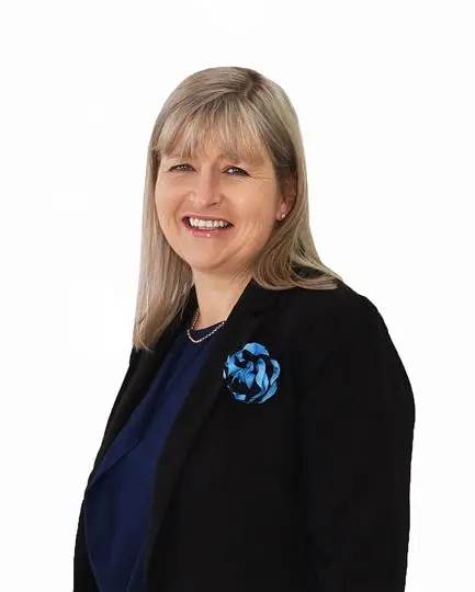Lynda Hamilton