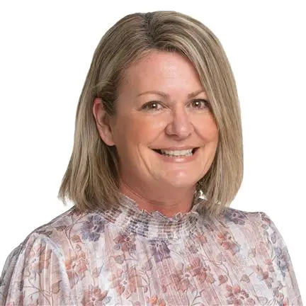 Kelly Richardson