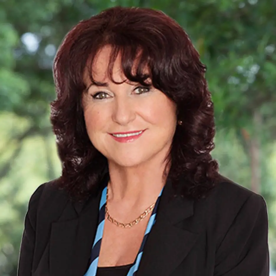 Christine McKay