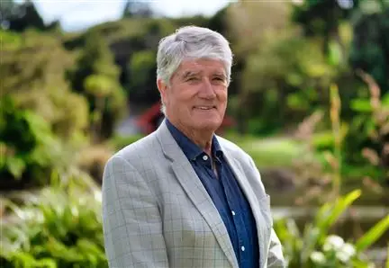 Dennis Corbett
