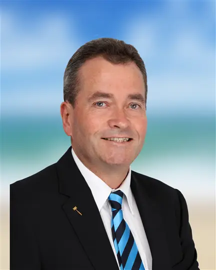Chris Robson AREINZ