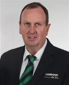 David G Russell