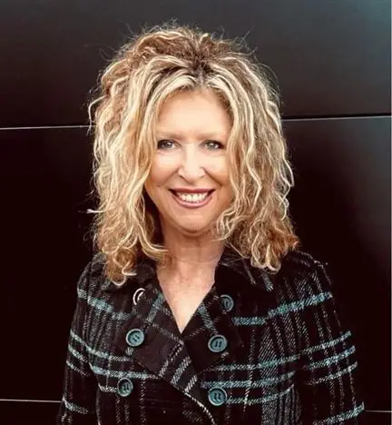 Jo Lovell