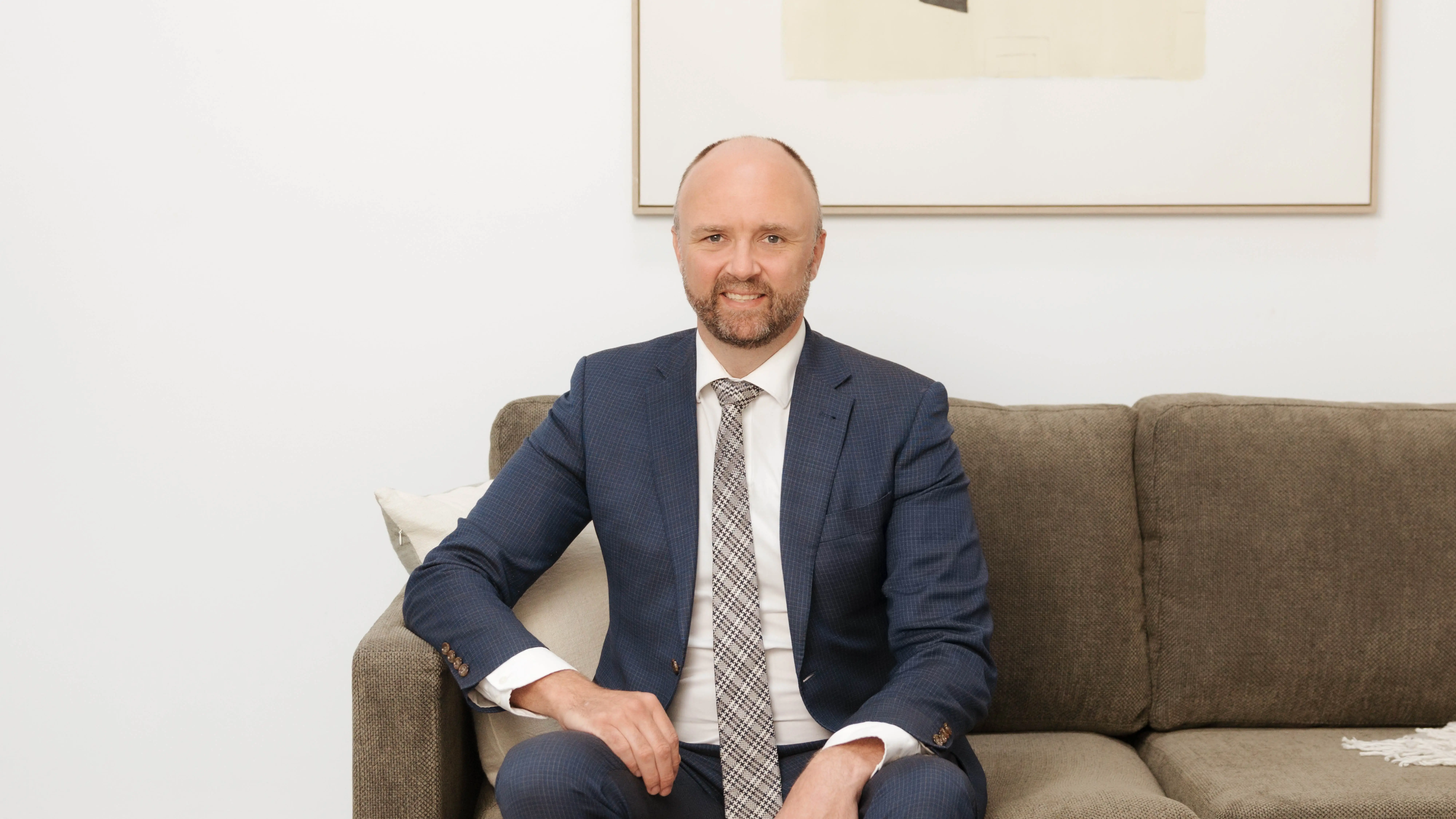 Hamish McLeod AREINZ Nat. Dip. R.E, B. Bus. Mgt